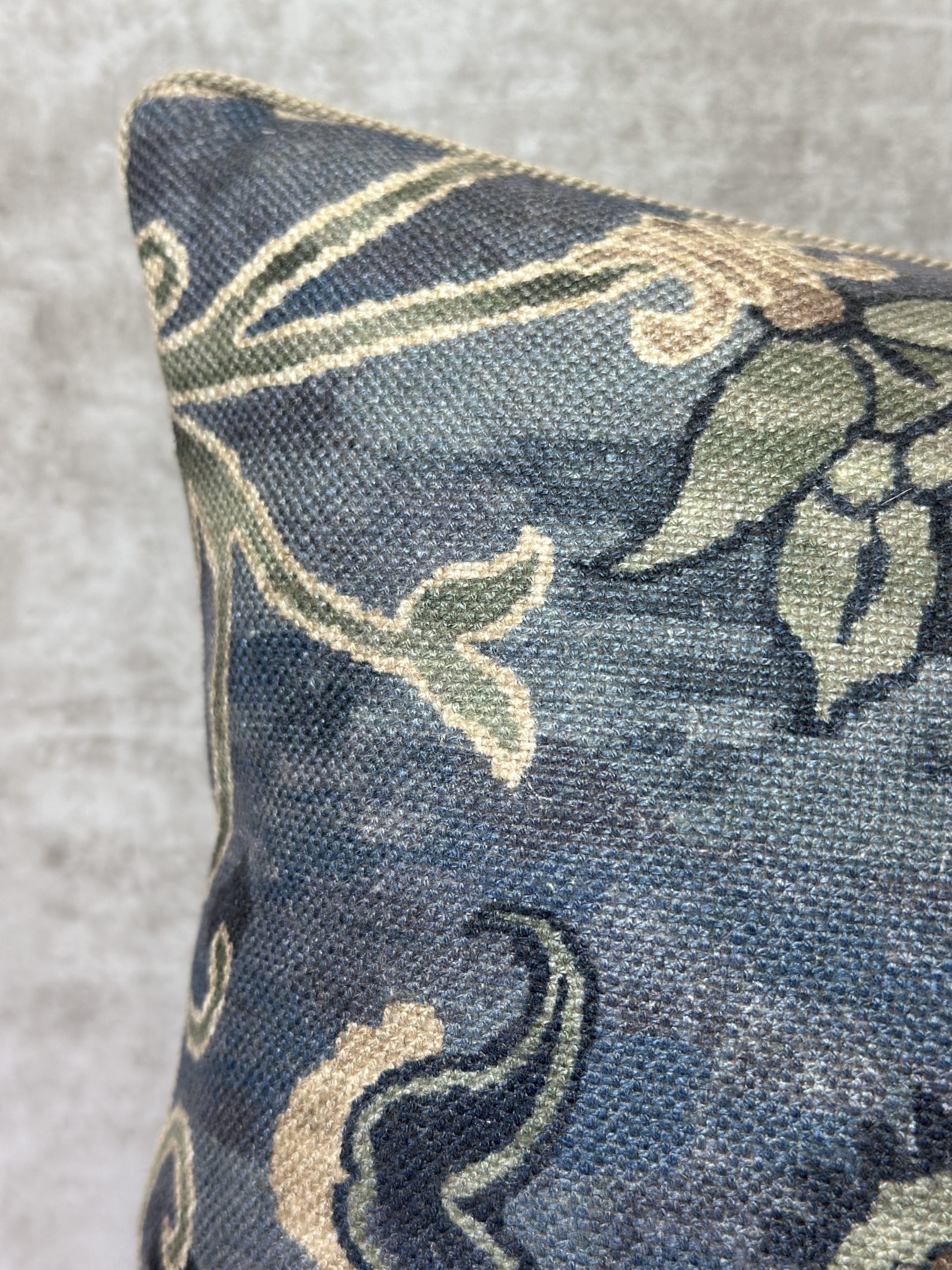 Colefax & Fowler Perdita Pillows