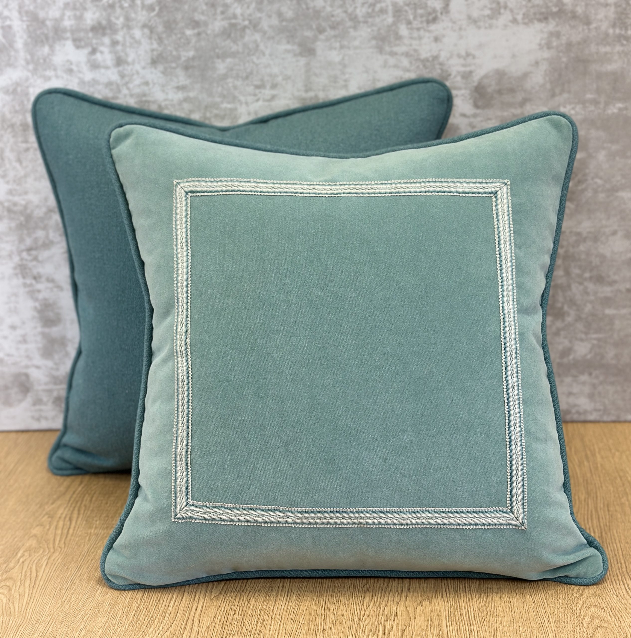 Kirkby Smooth III Pillows