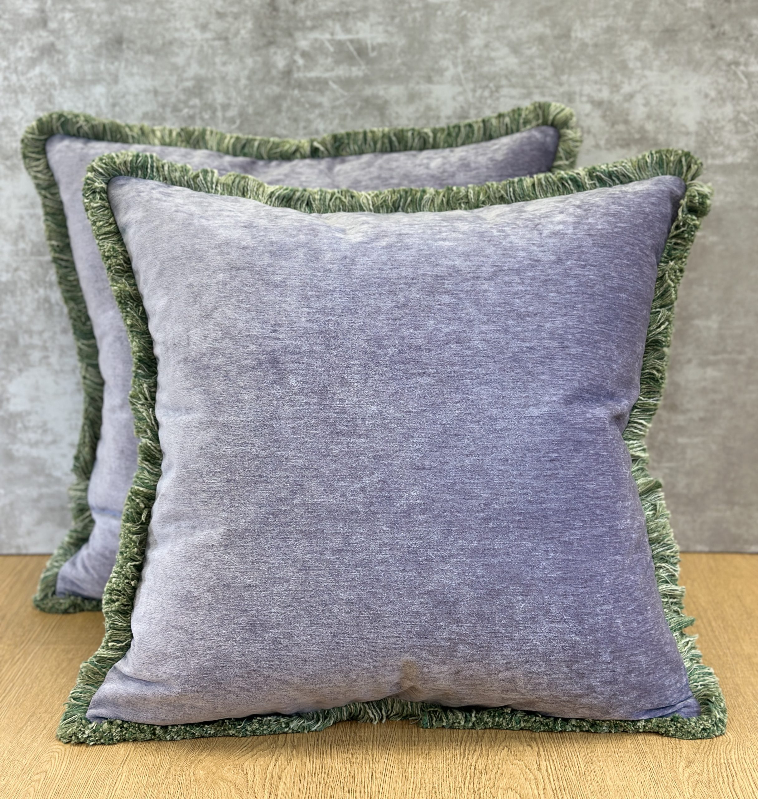 Greenhouse S2745 Pillows