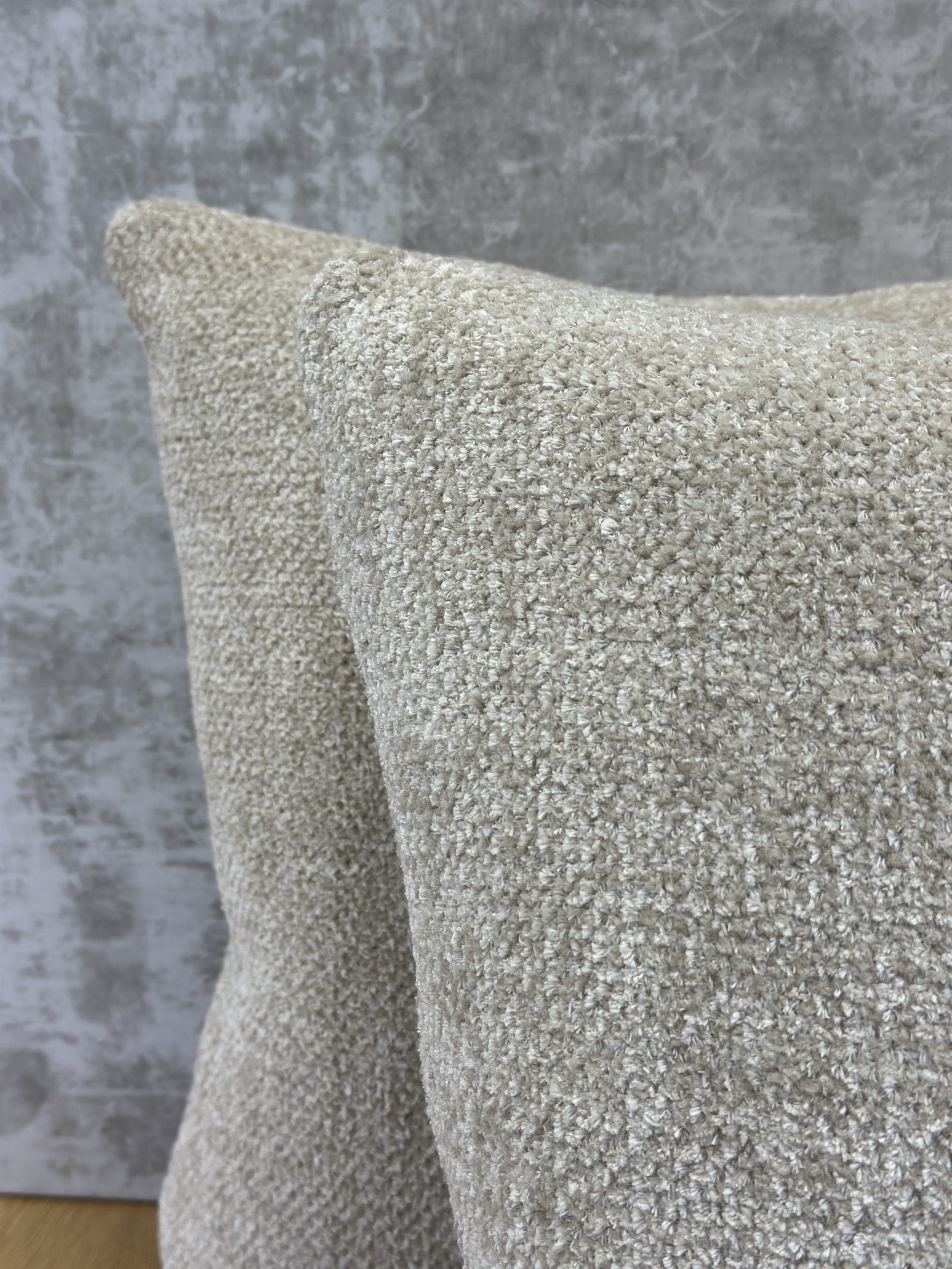 Glant Outdoor Haute Chenille Pillows