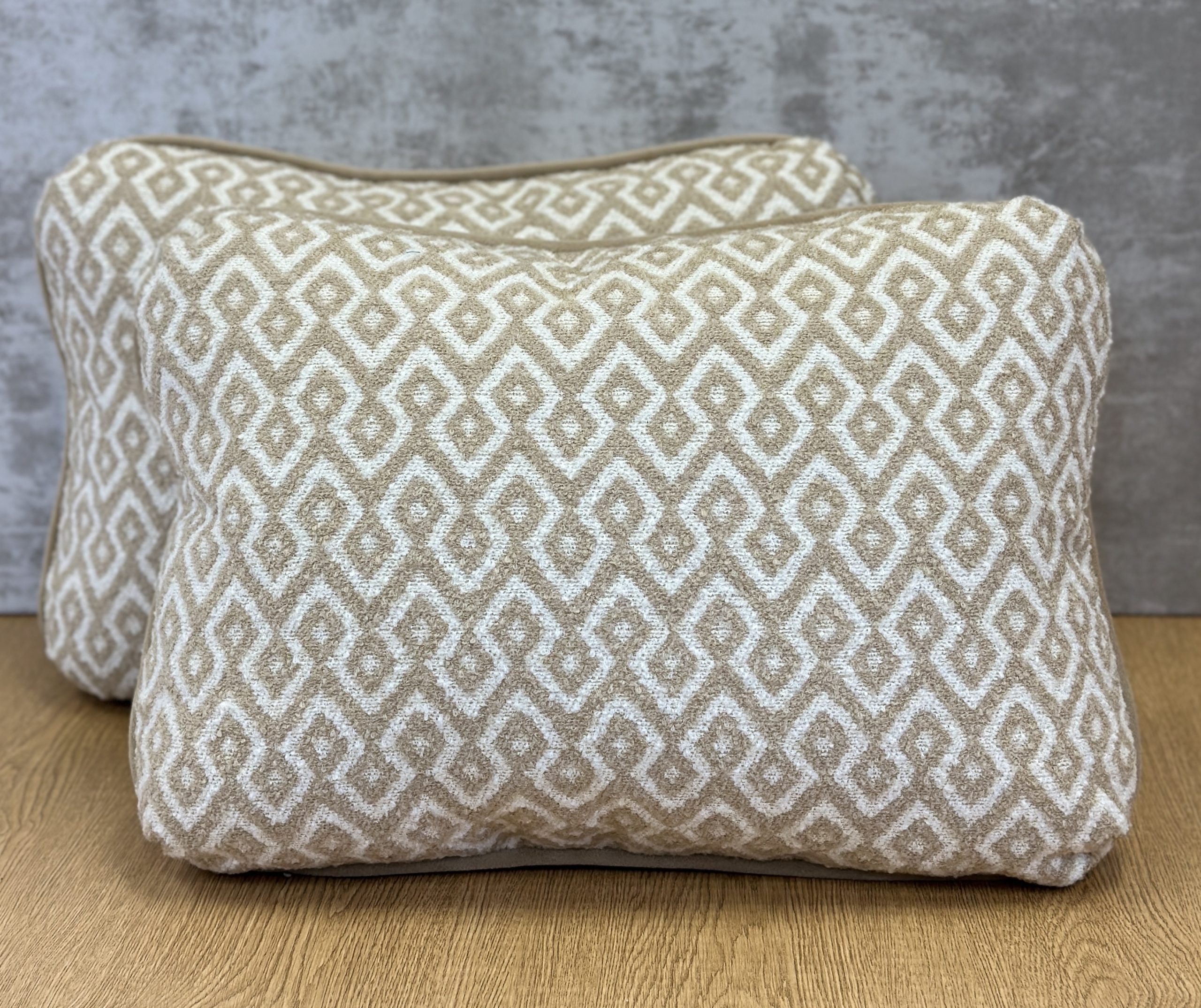 Kravet 37466 Pillows