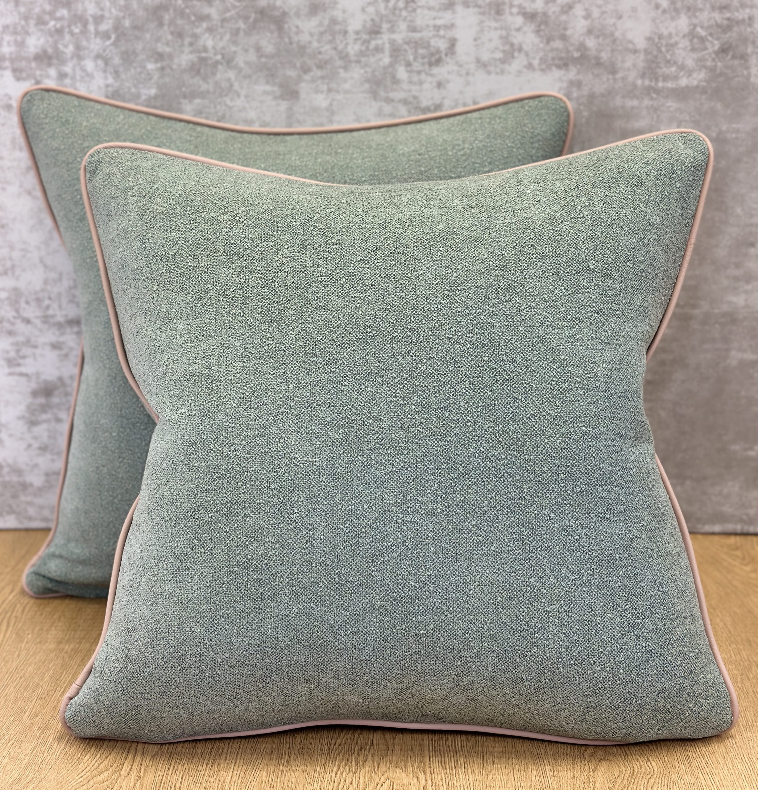 Fabricut 05672 Pillows