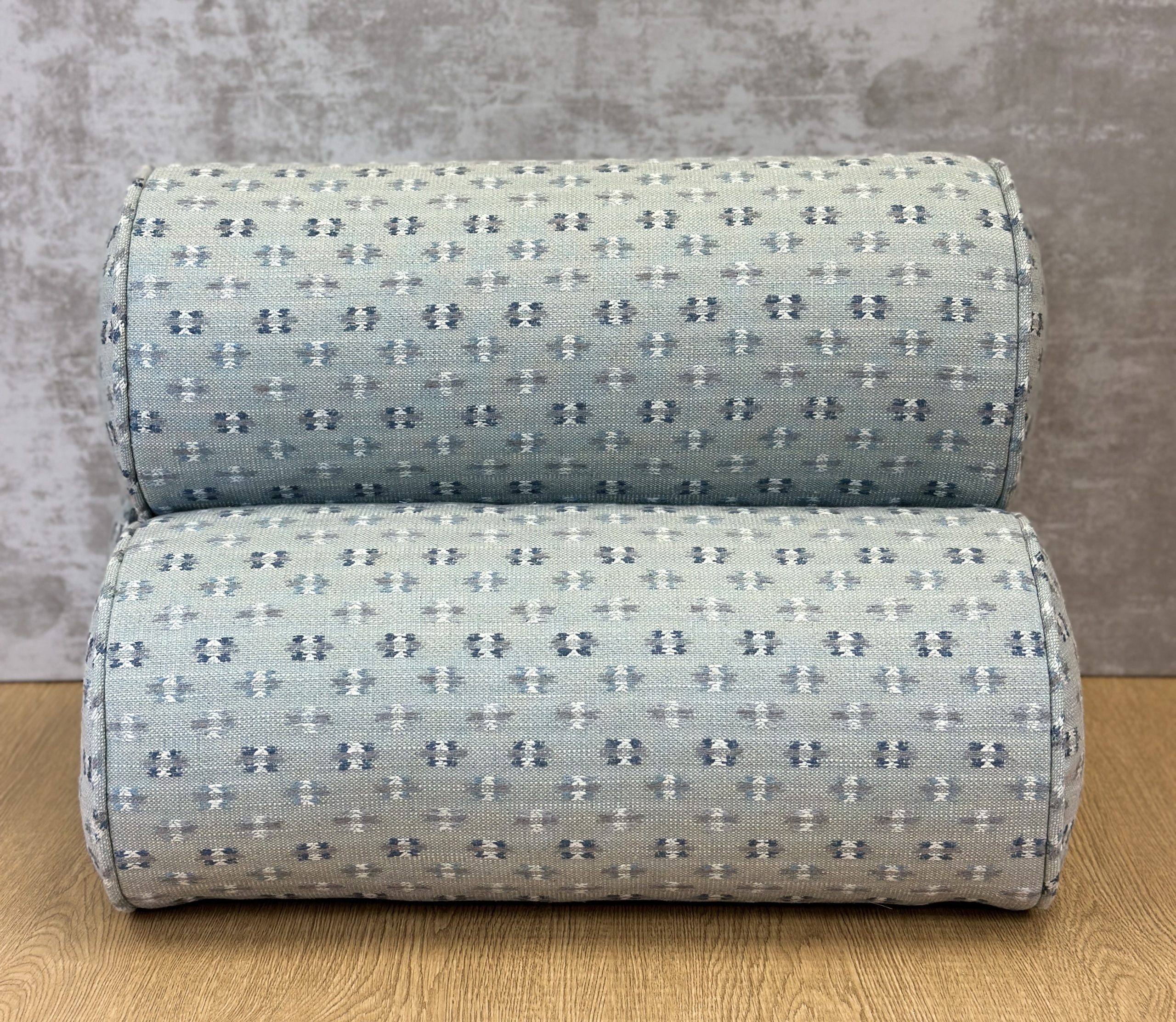 Cowtan & Tout  Denbury Pillows