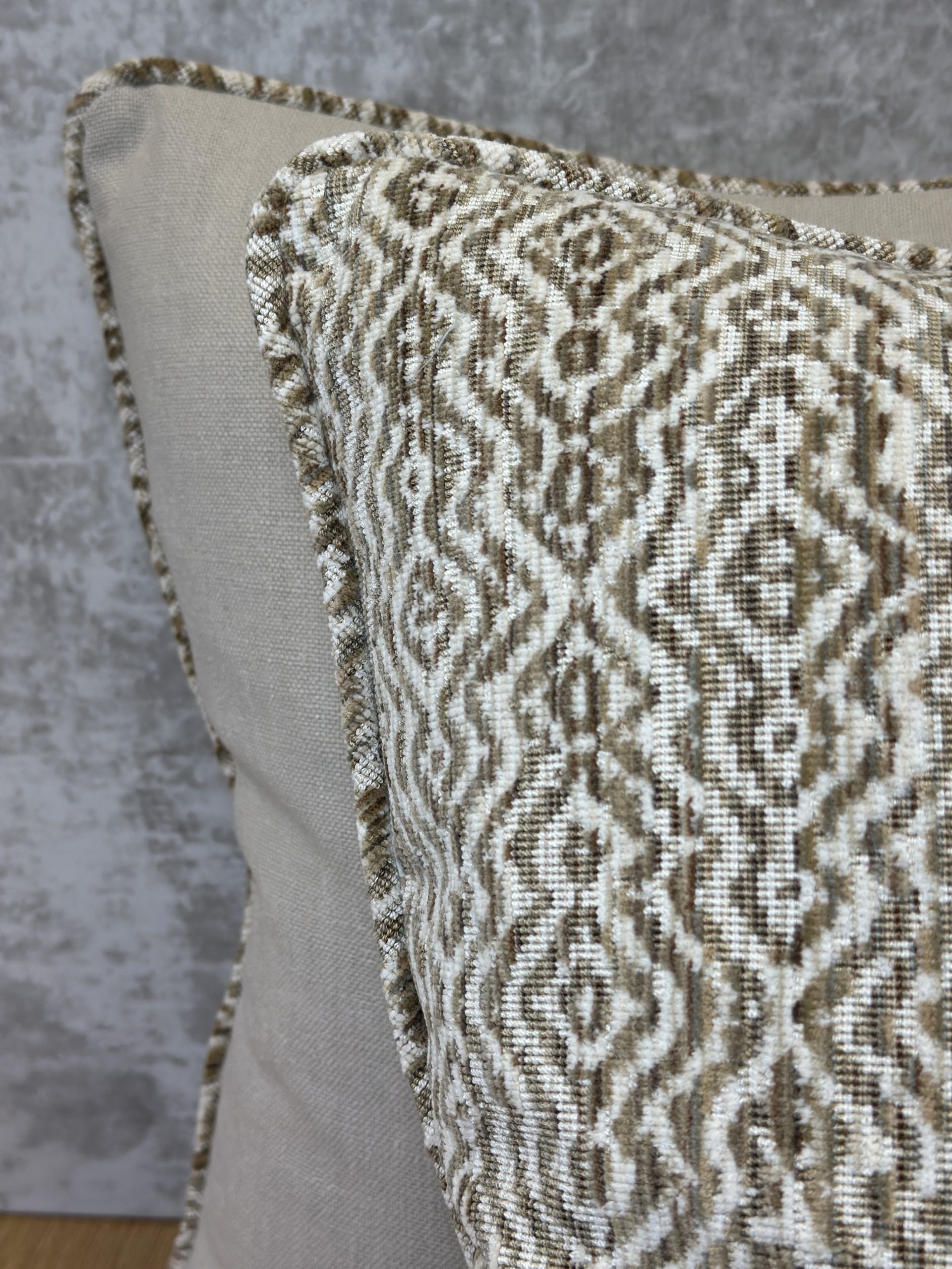 Thibaut Anastasia Pillows