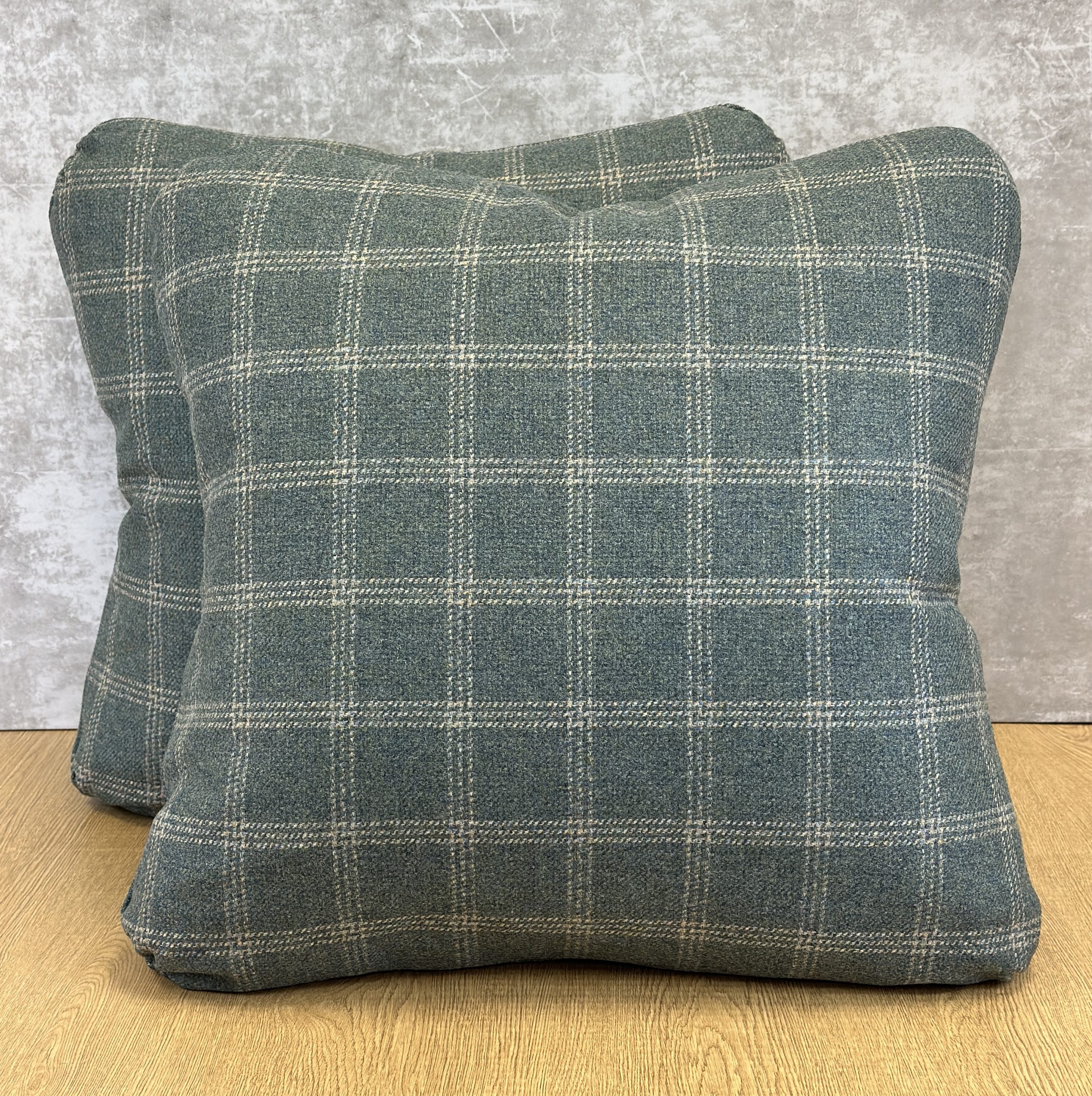 Mulberry Bute Plaid Pillows