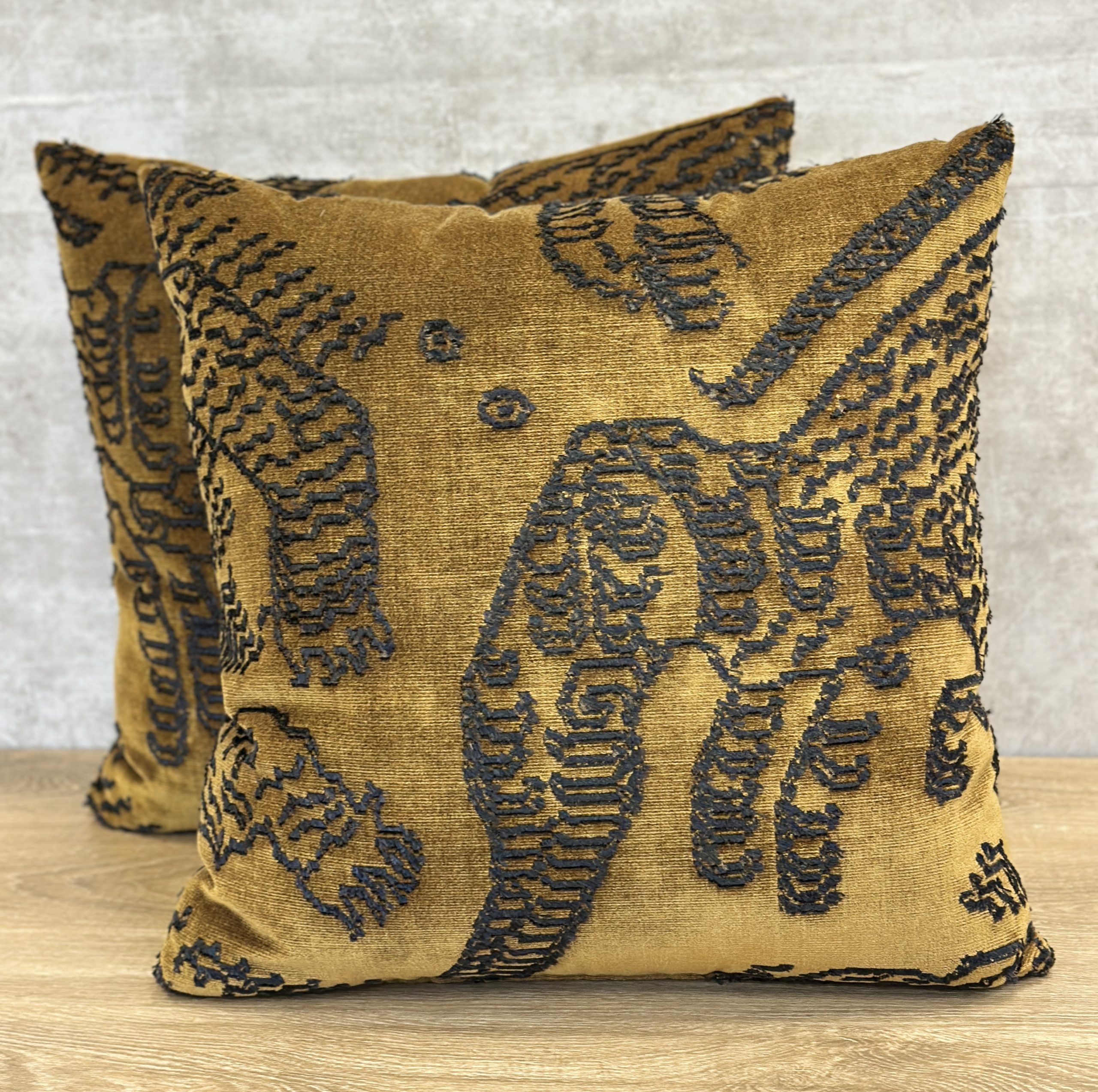 Dedar Tiger Mountain Pillows