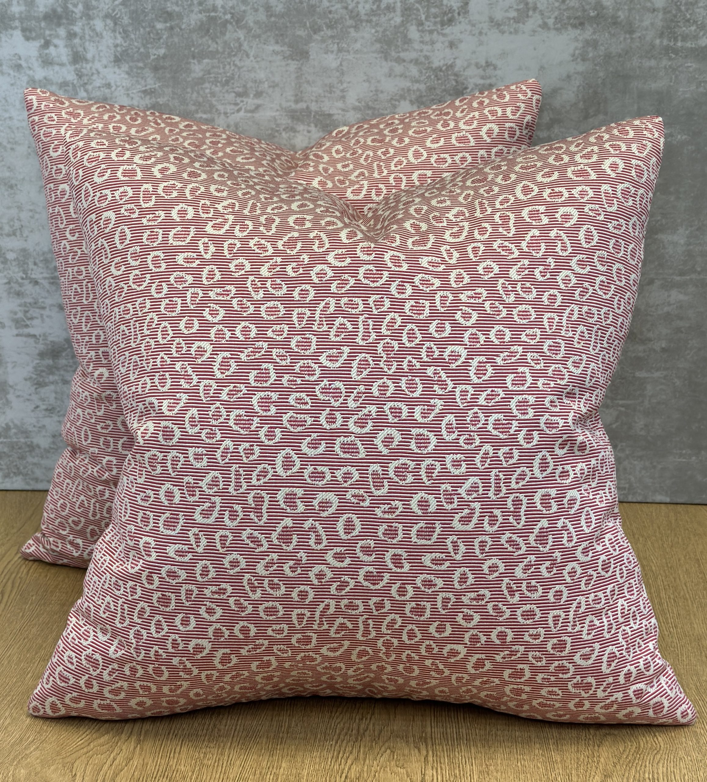 Manuel Canovas Suzanne Pillows