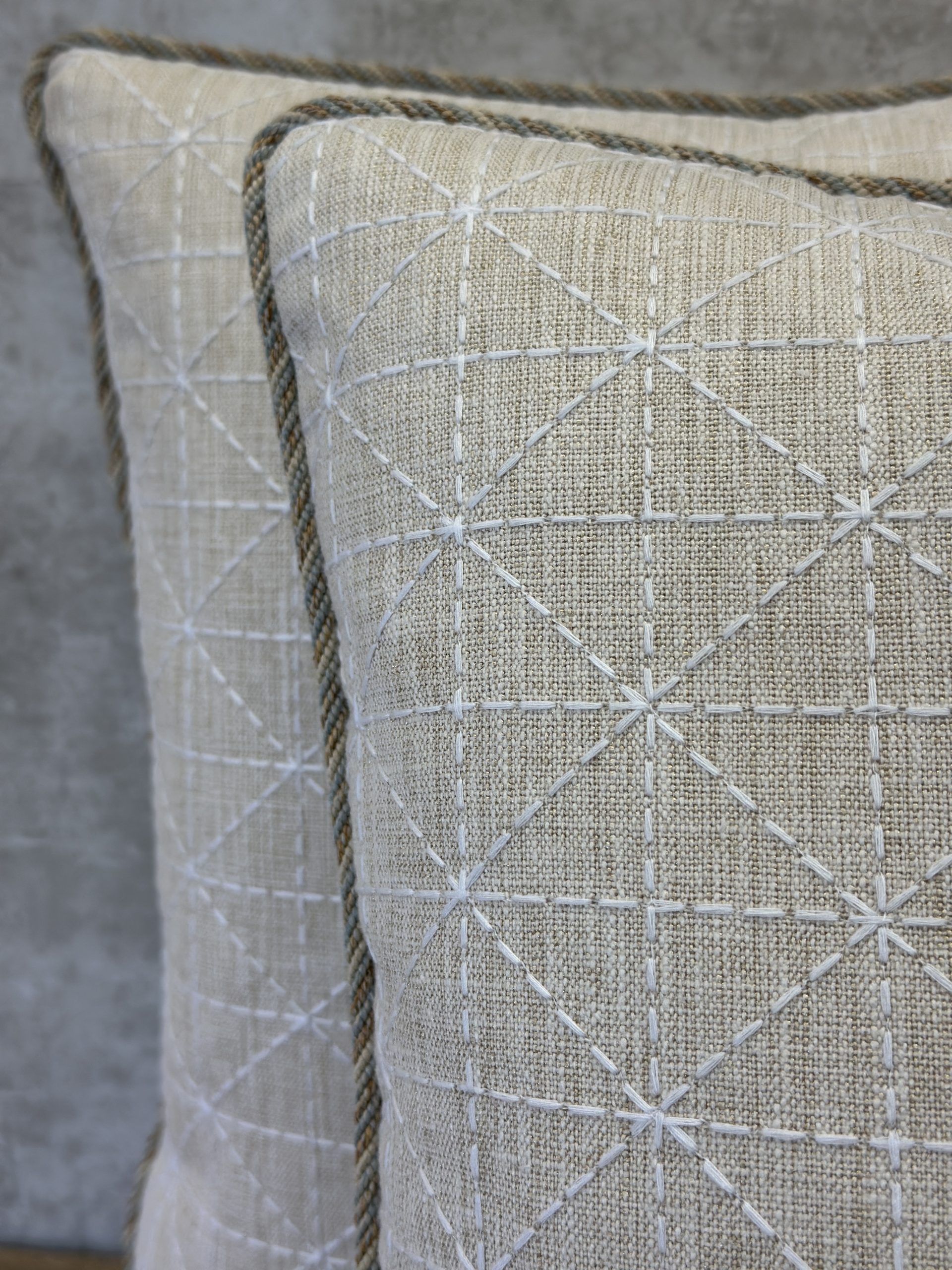 KRAVET APPOINTED Pillows