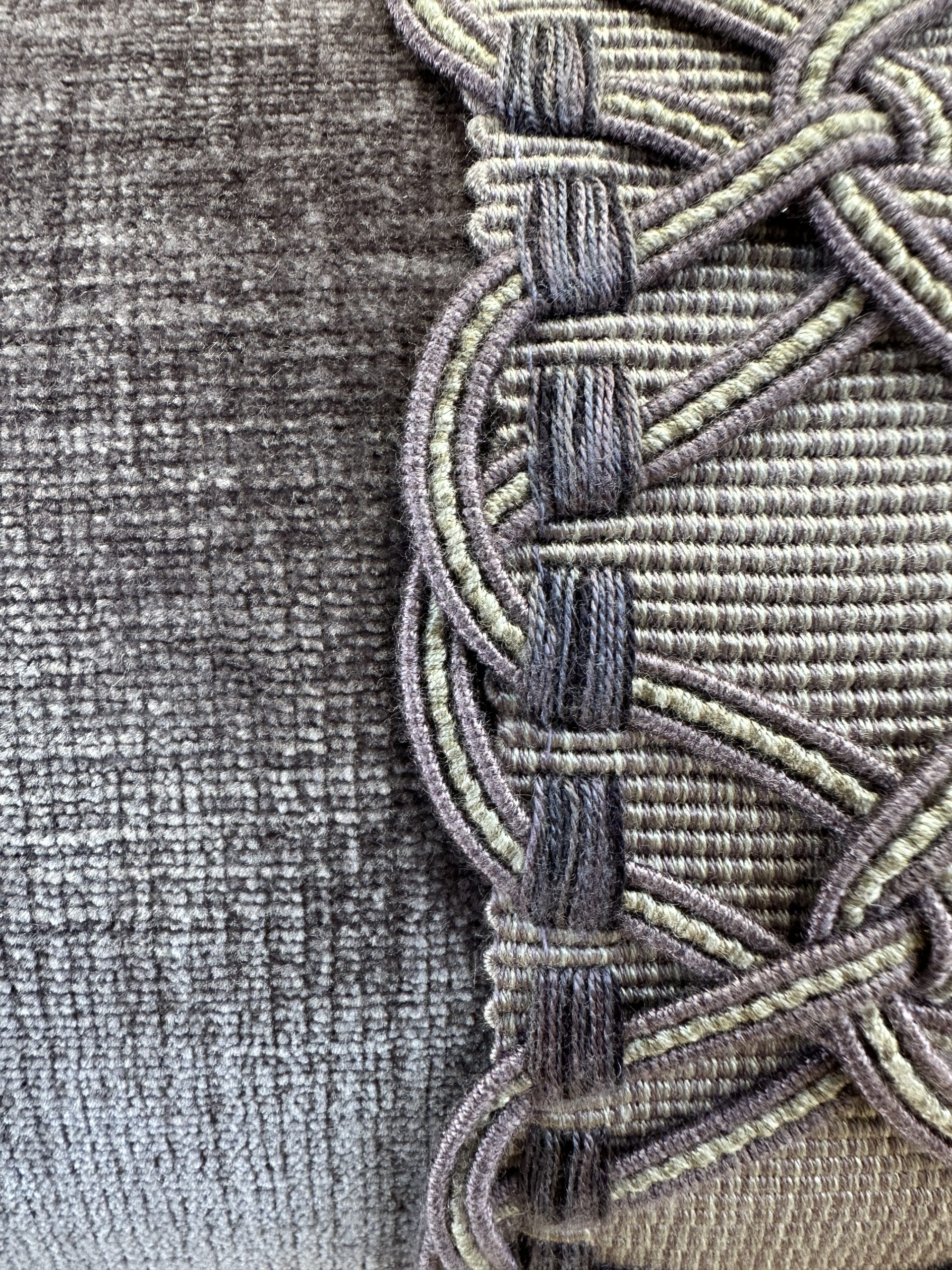 Maxwell Contralto Pillows