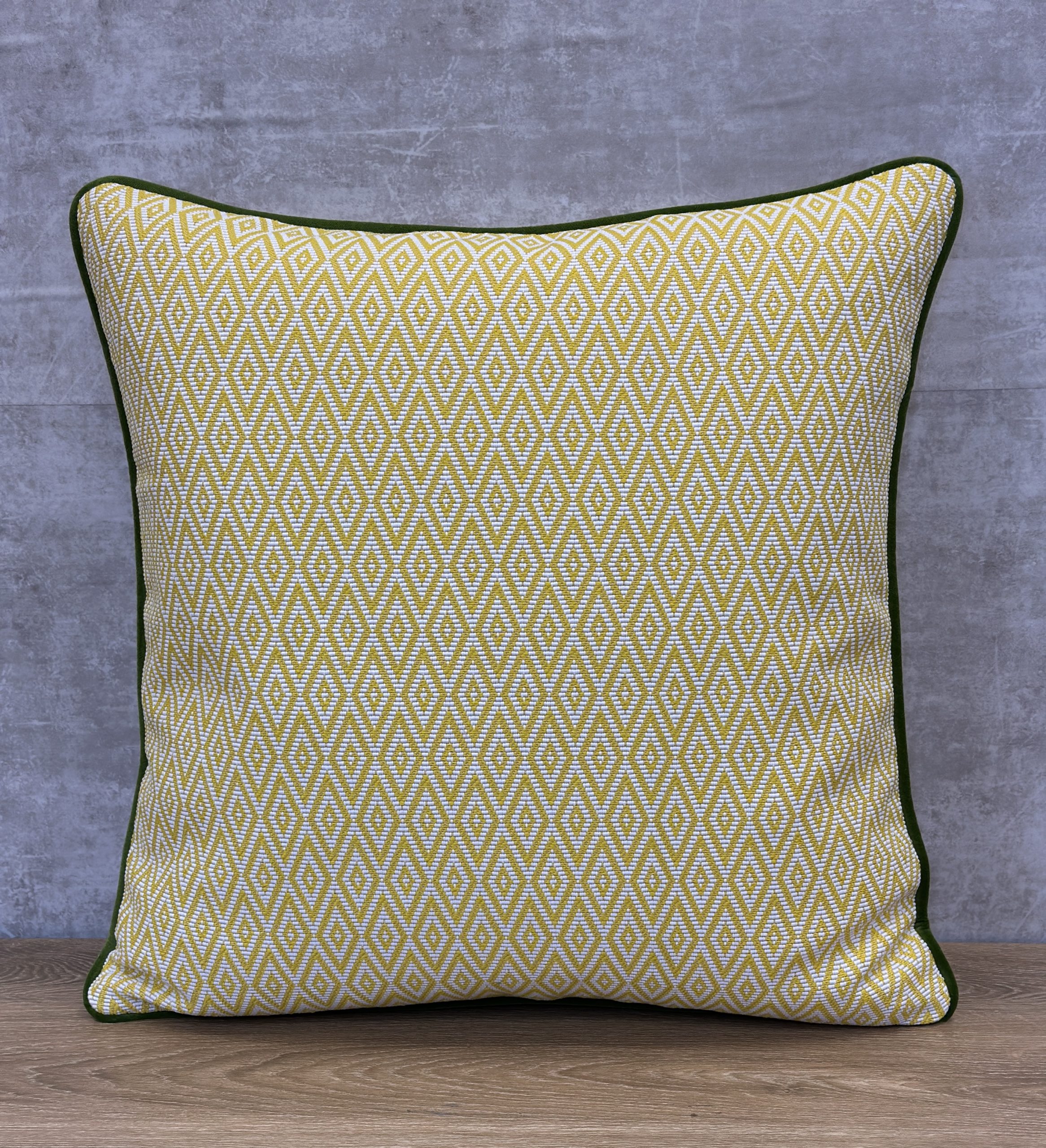 DEDAR BASQUETTE I SOL YELLOW Pillows