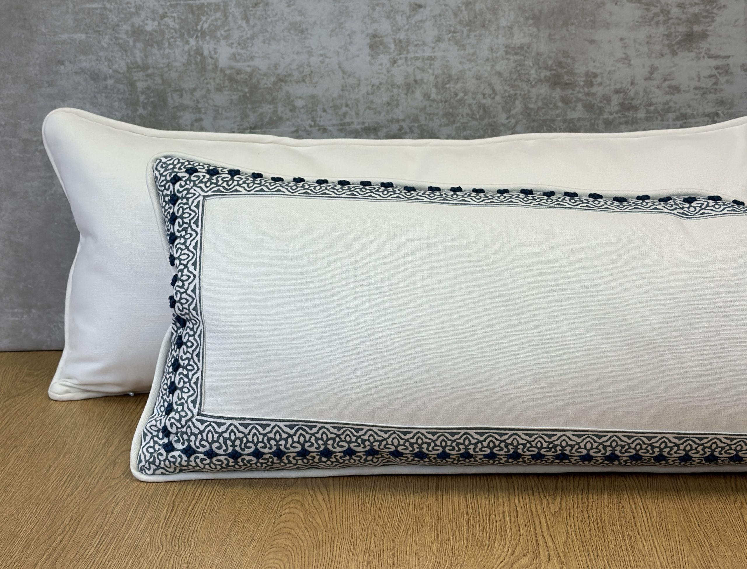 Fabricut Dublin Linen Pillows