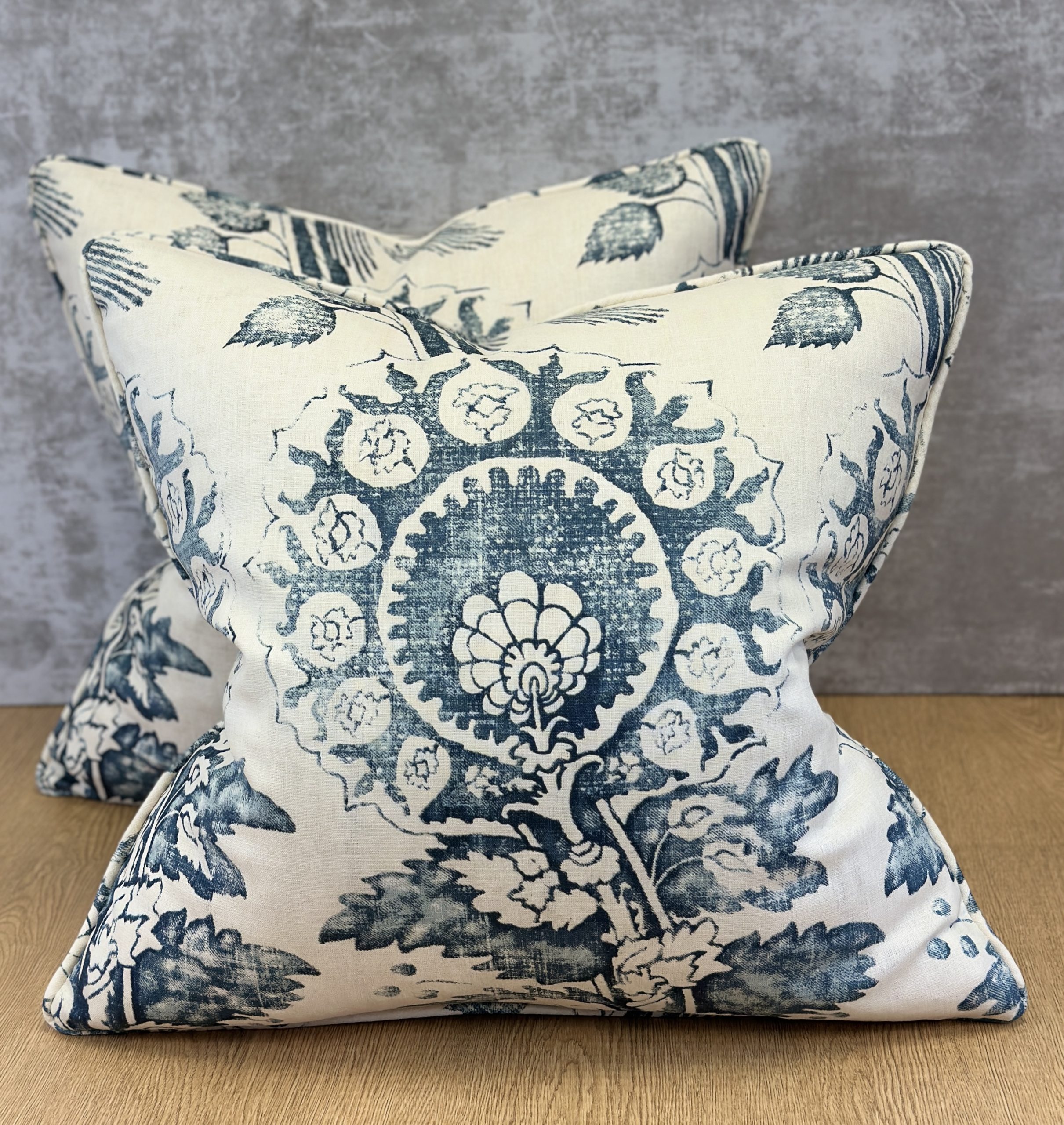 Rose Tarlow Pamina Pillows