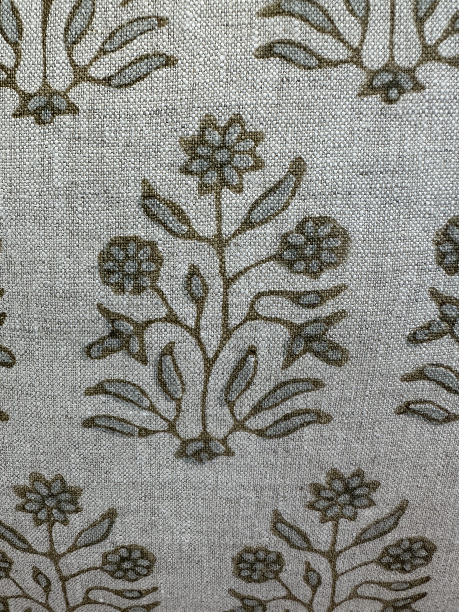 Walter G. Amer Linen Pillows