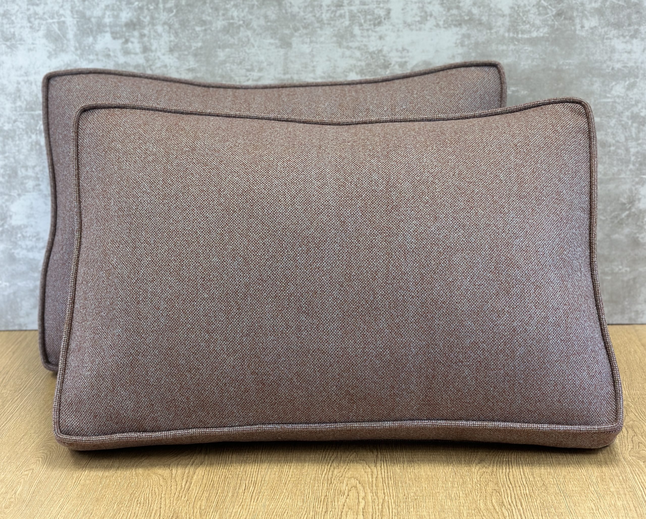 Holland & Sherry Flannel Hopsack Pillows