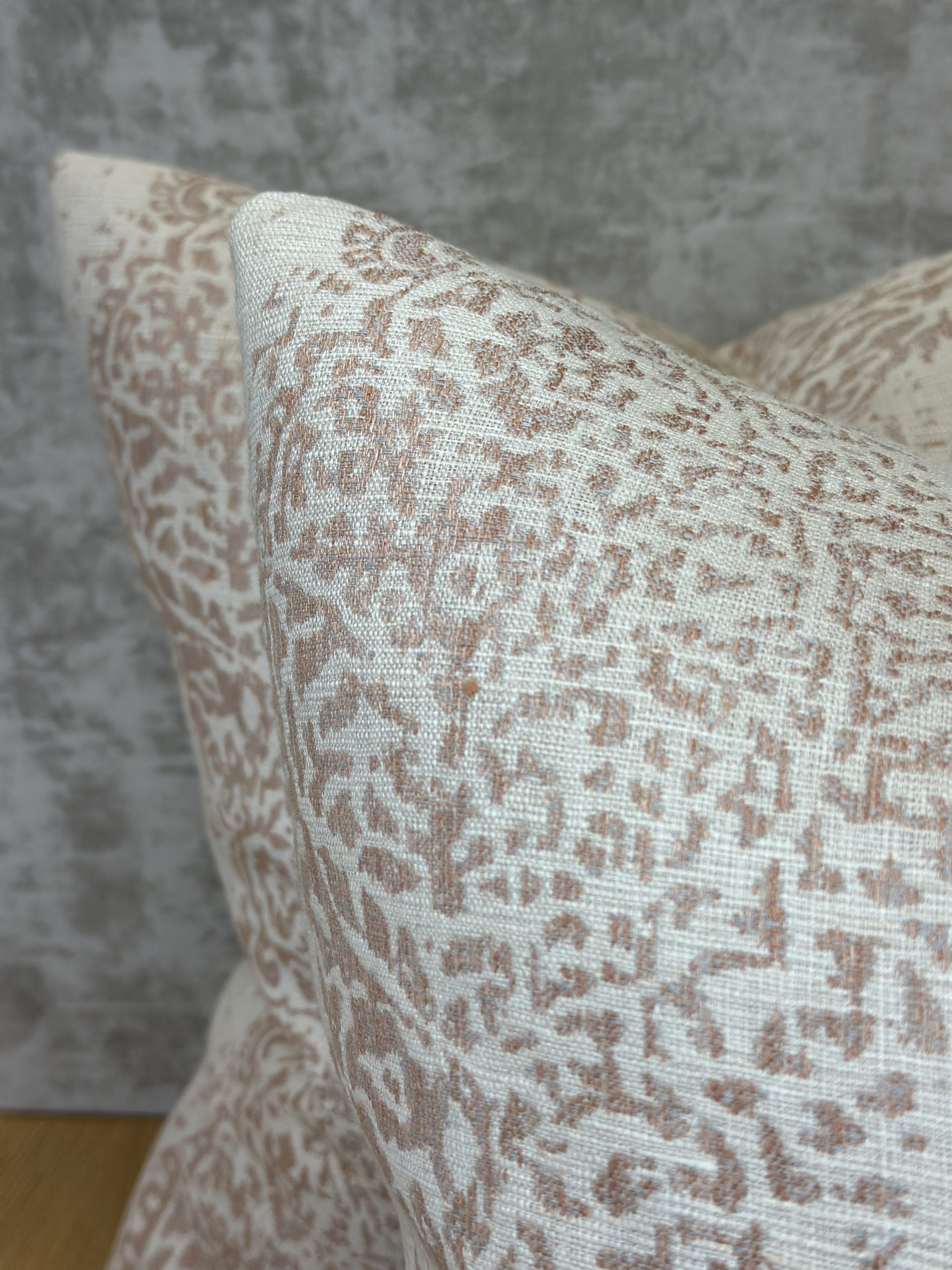 Cowtan & Tout Lena Pillows