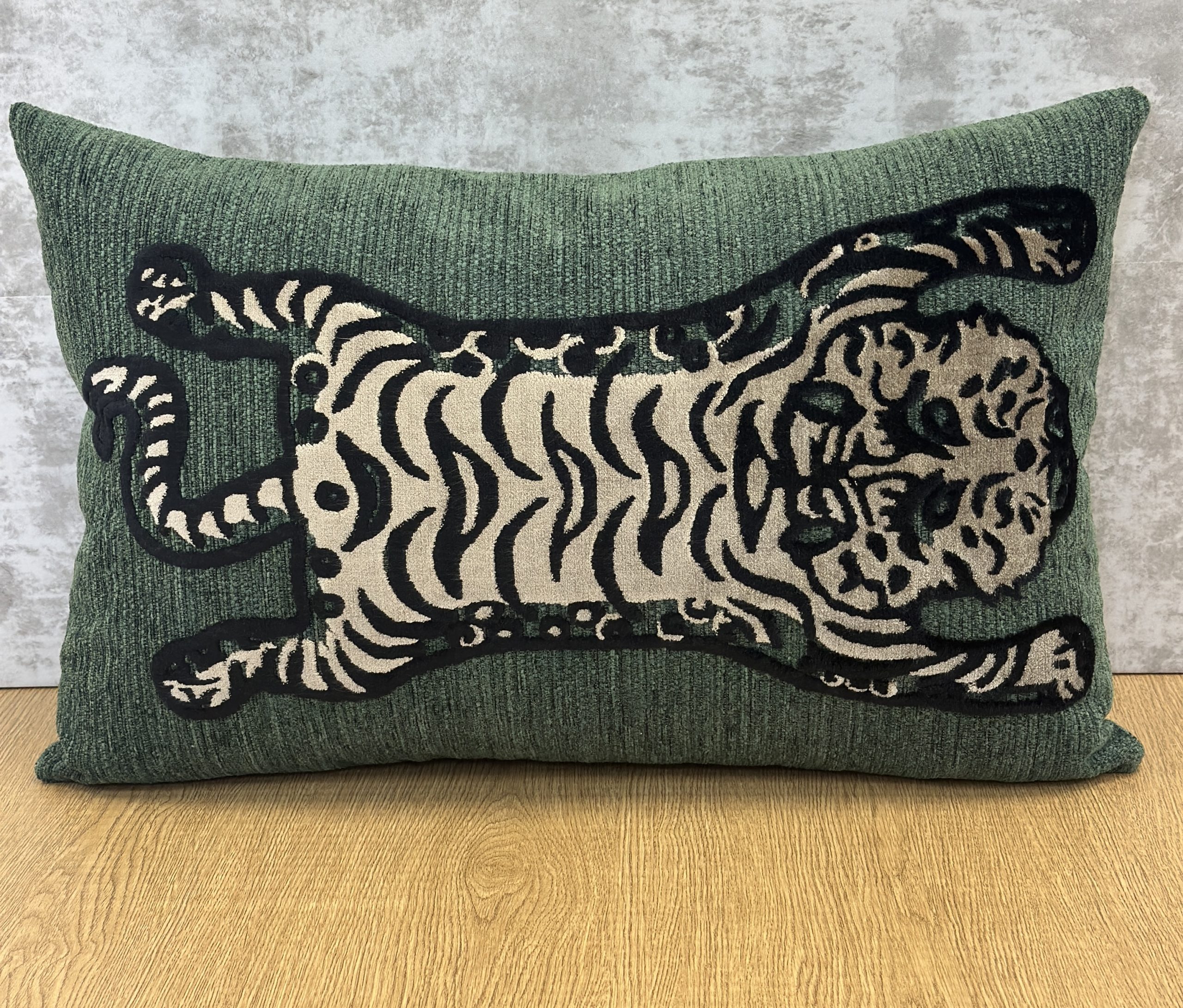 Chivasso Wild Kiss Pillows