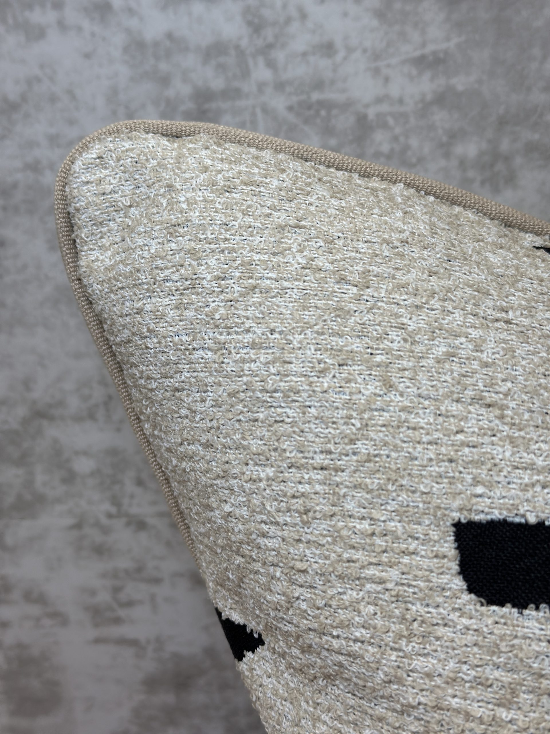 Romo Xandri Outdoor Pillows