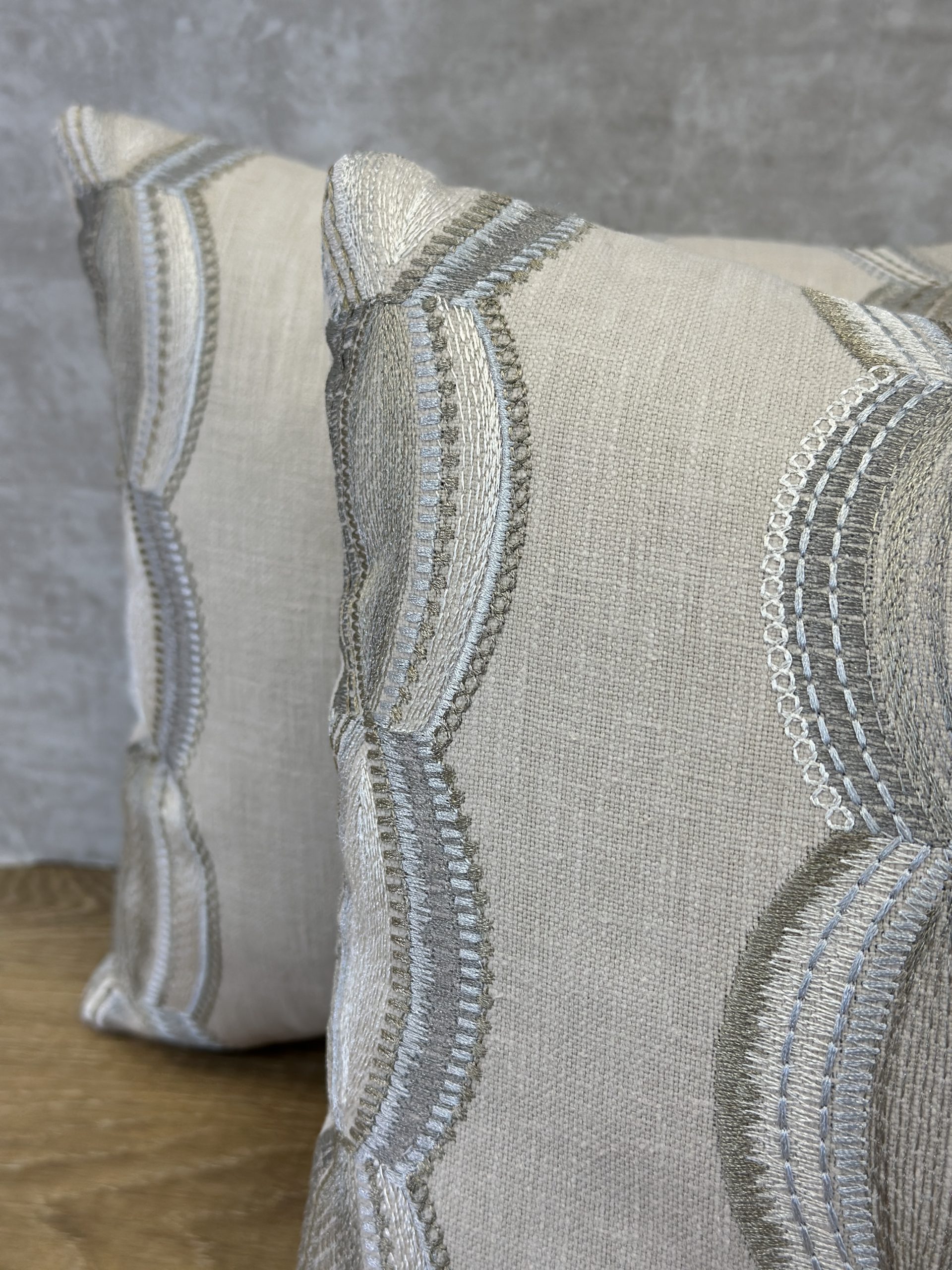 Anna Elisabeth S4971 Pillows